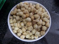 nocciole sgusciate  pelate e tostate- 160g